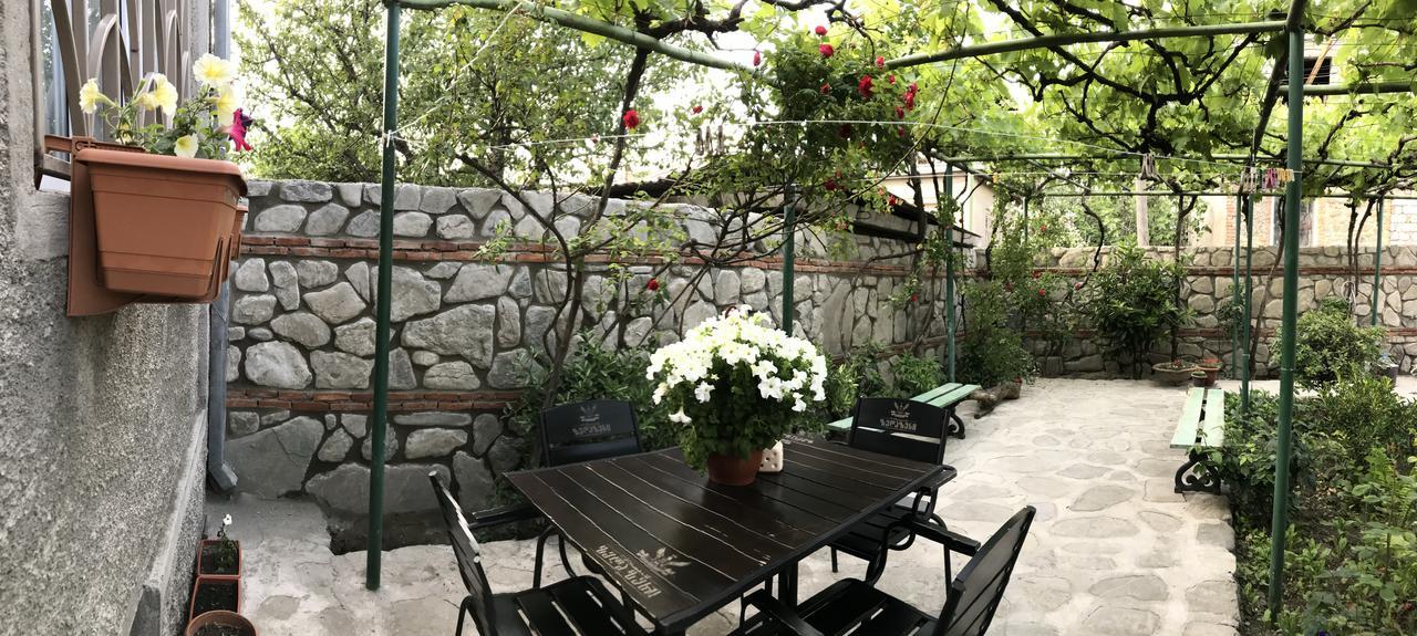 Mari Guest House Telavi Dış mekan fotoğraf